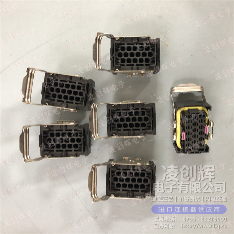 1928404202 现货实拍